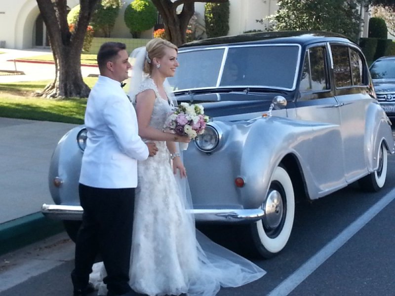 Classic Car Rentals near Malibu